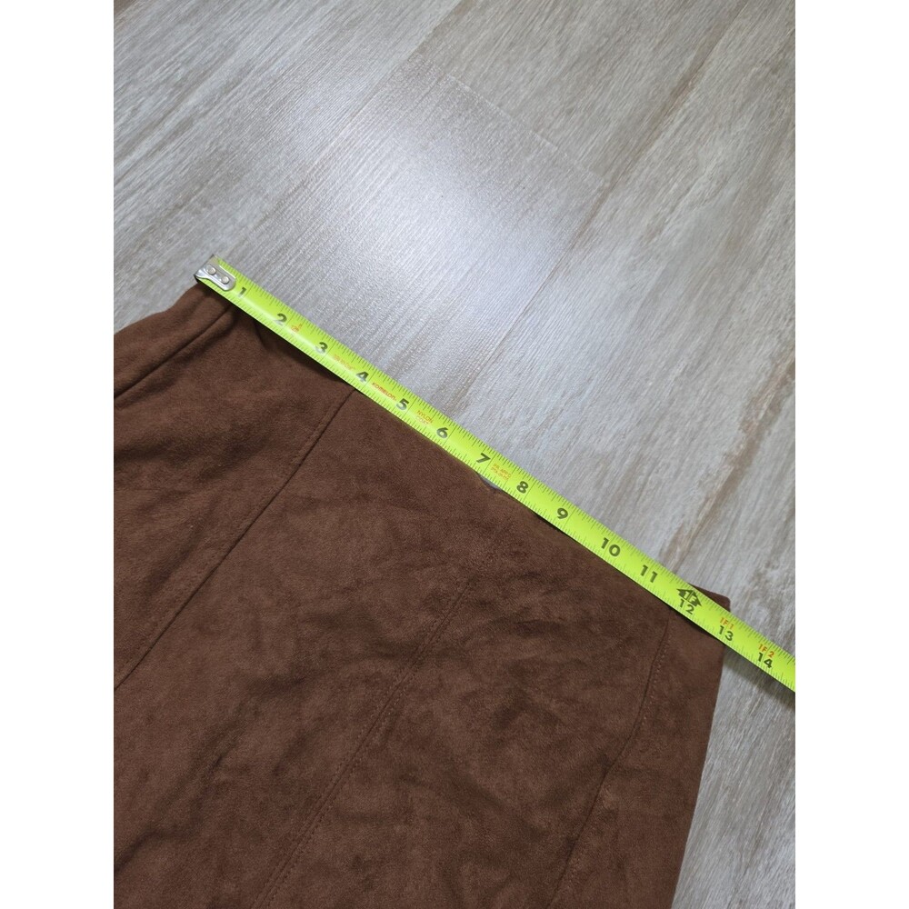 Abercrombie & Fitch Vegan Suede Mini Skirt Brown A Line Zip Back Womens S EUC - Picture 5 of 9